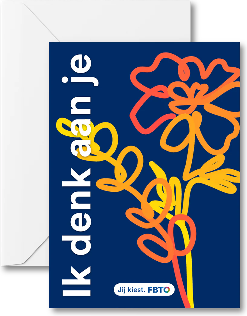 Wenskaart met de tekst ‘Ik denk aan je’ en getekende bloemen, voor een witte envelop